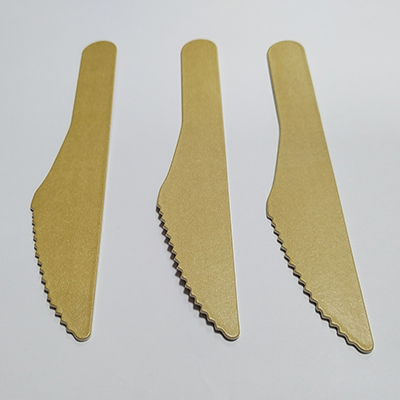 Couteau en papier brun