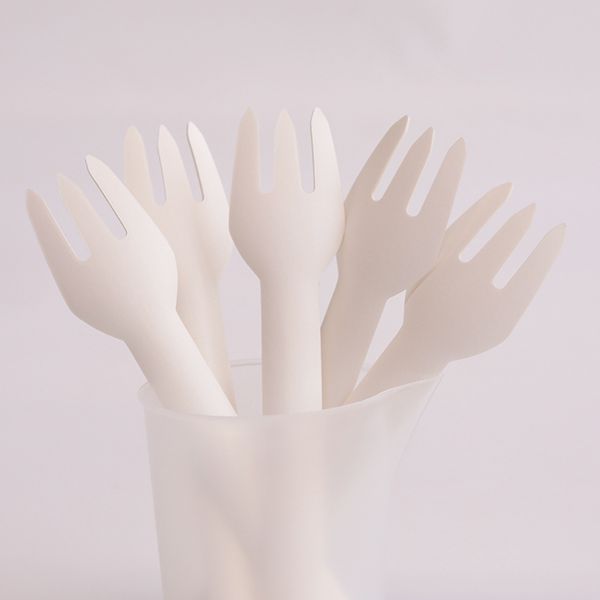 Fourchettes en carton blanc