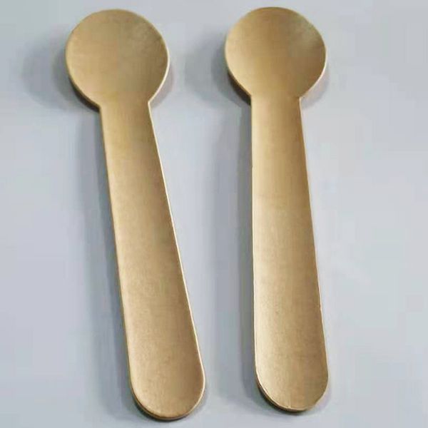 Grande cuillère à soupe en carton brun