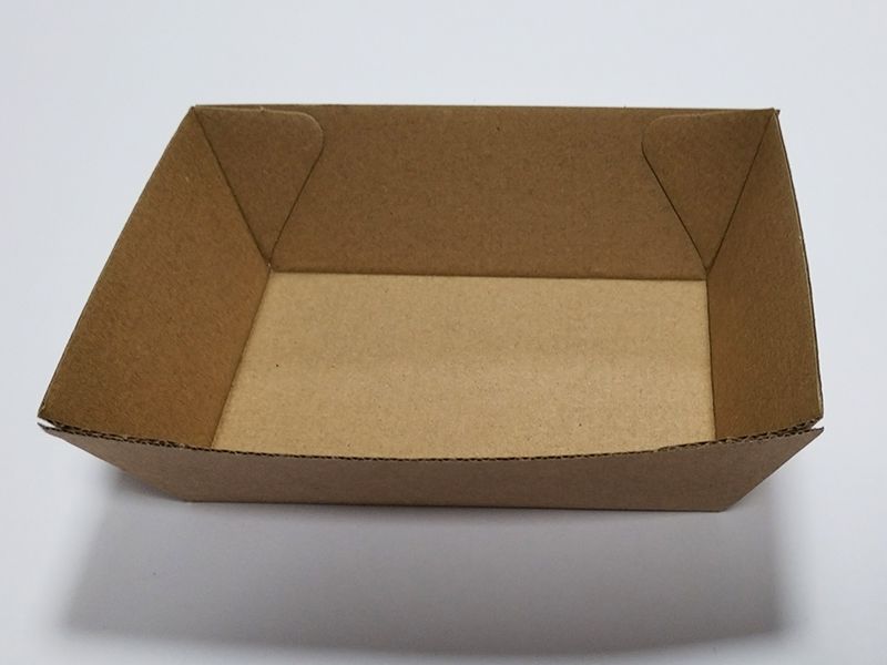 Sacs alimentaires en carton / plateaux de restauration jetables